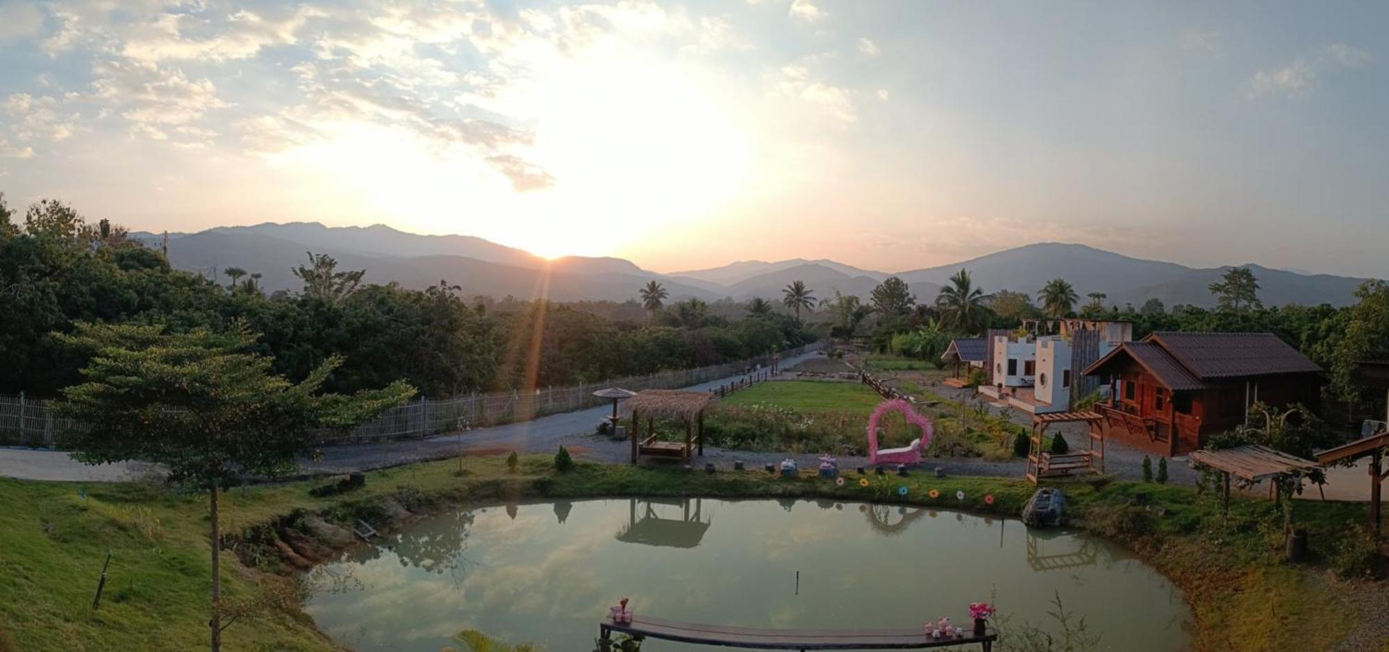 ม่วนใจ๋ปันสุข โฮมสเตย์แอนคาเฟ่ Muanjai Punsuk Homestay And Cafe Chom Thong Buitenkant foto