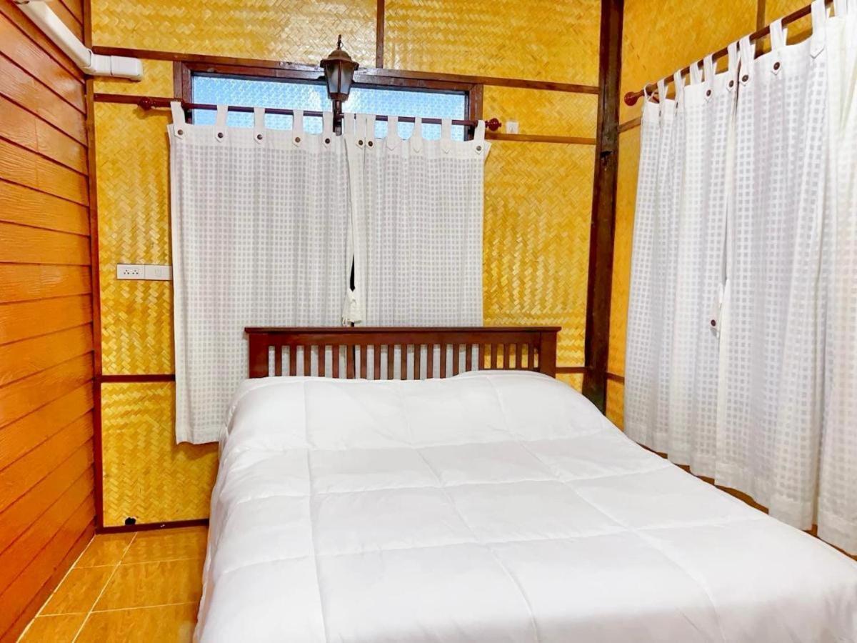ม่วนใจ๋ปันสุข โฮมสเตย์แอนคาเฟ่ Muanjai Punsuk Homestay And Cafe Chom Thong Buitenkant foto